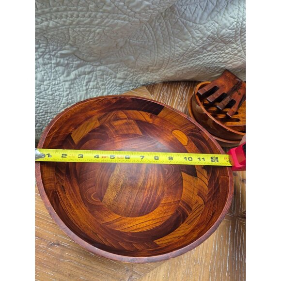 Lipper International Wooden Salad Bowl Set With Serving Forks - 4 Piece Acacia W - Picture 4 of 14